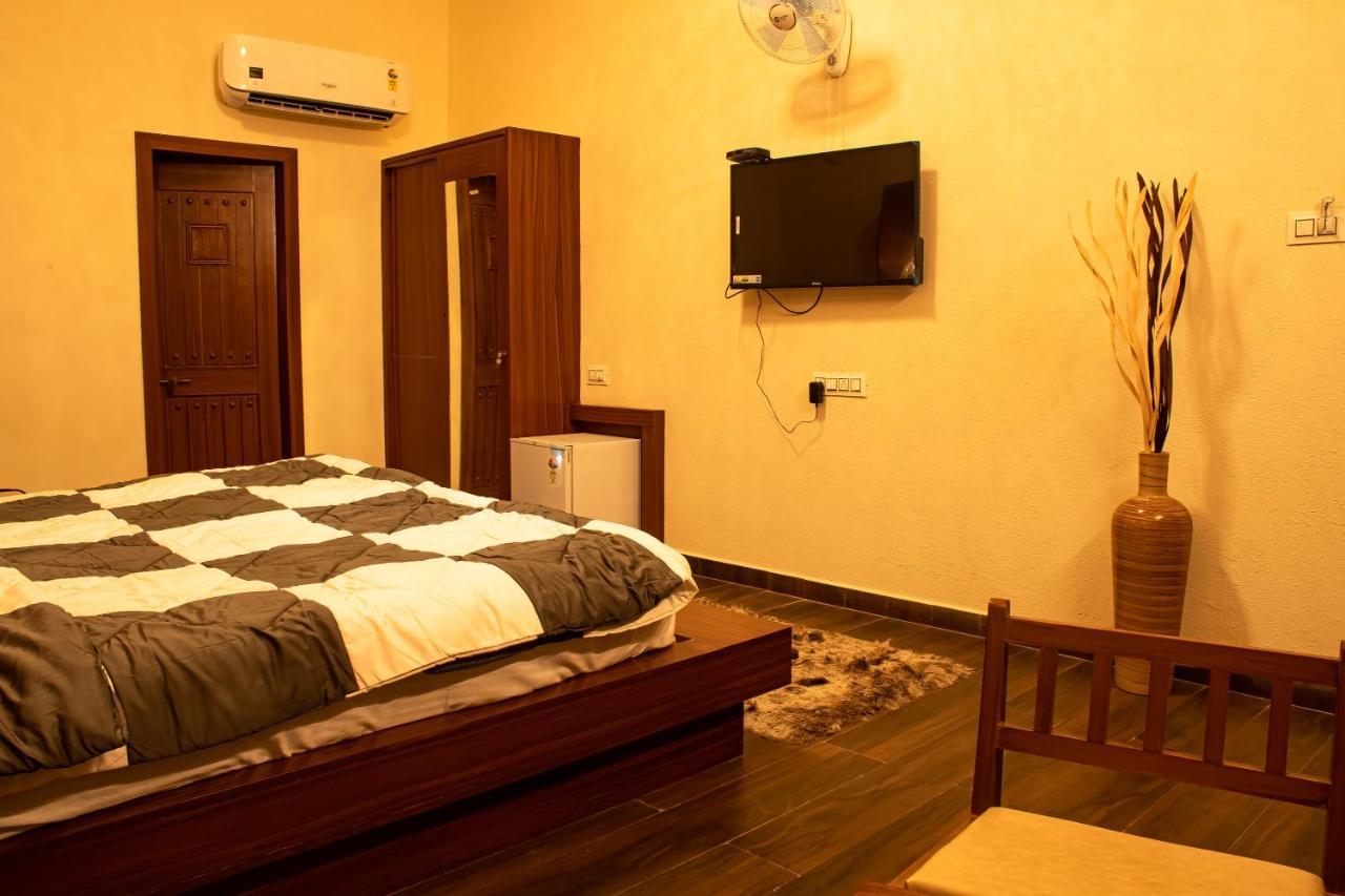 The Village Resort Mundra Esterno foto